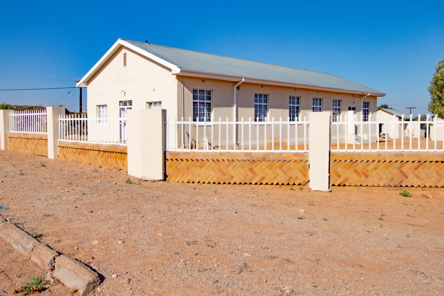 2 Bedroom Property for Sale in Keimoes Northern Cape